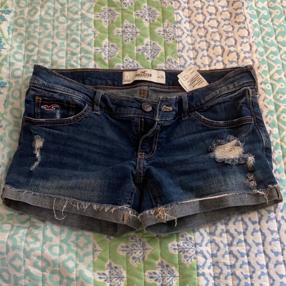 Hollister size 1 w25 shorts